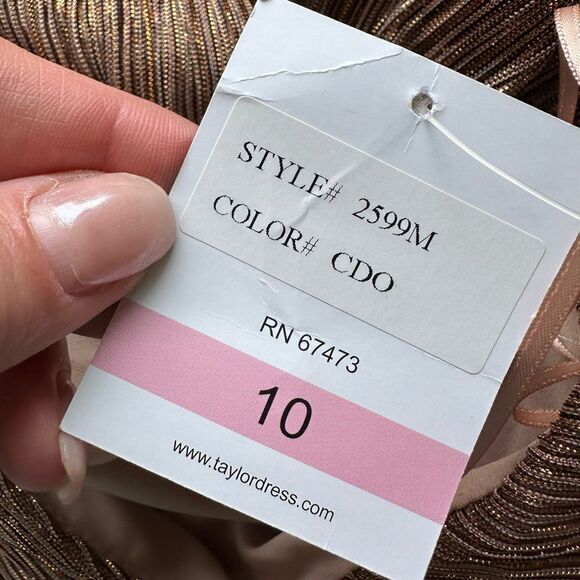TAYLOR DRESSES Crinkle Metallic Chiffon Dress gold size 10 midi NWT SLEEVELESS - Picture 3 of 8
